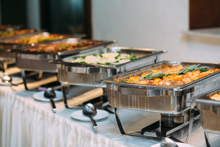 שירותי הסעדה למפעלים ומוסדות